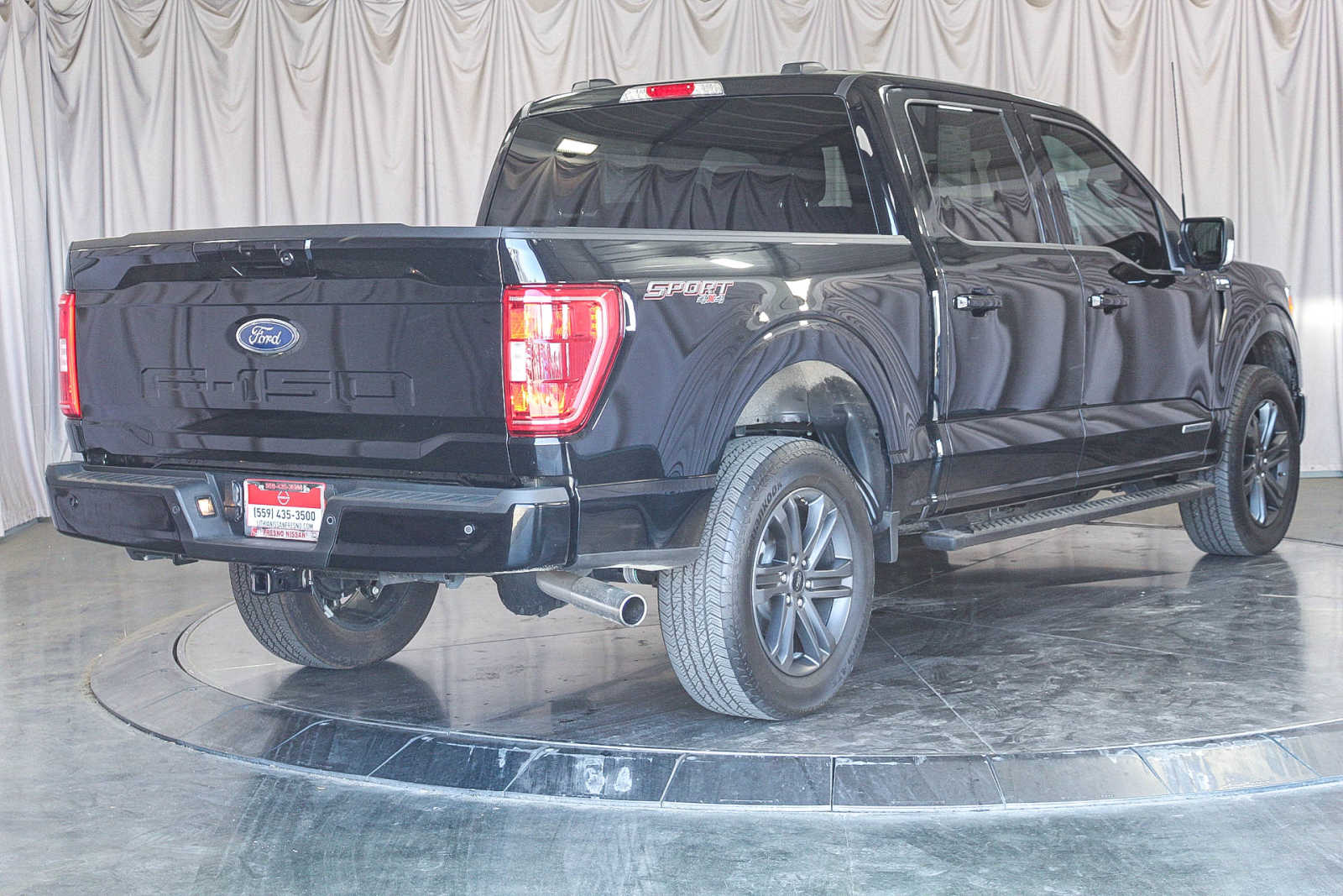 2023 Ford F-150 XLT 4WD SuperCrew 5.5 Box 4