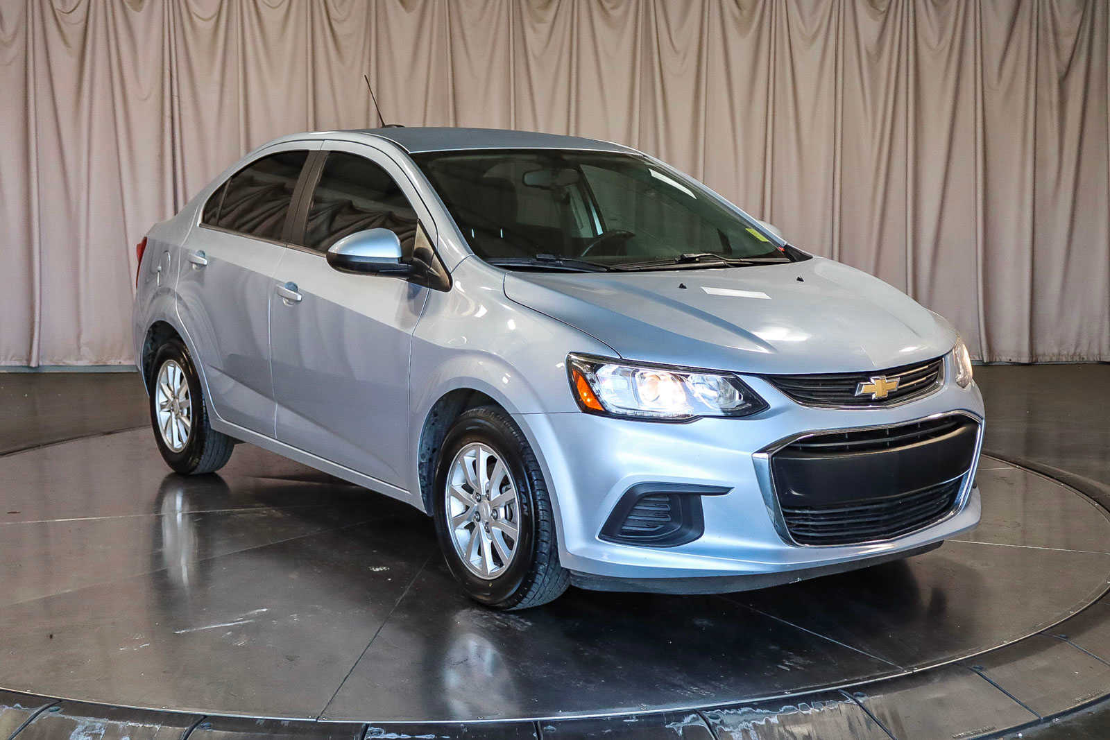 2018 Chevrolet Sonic LT 5