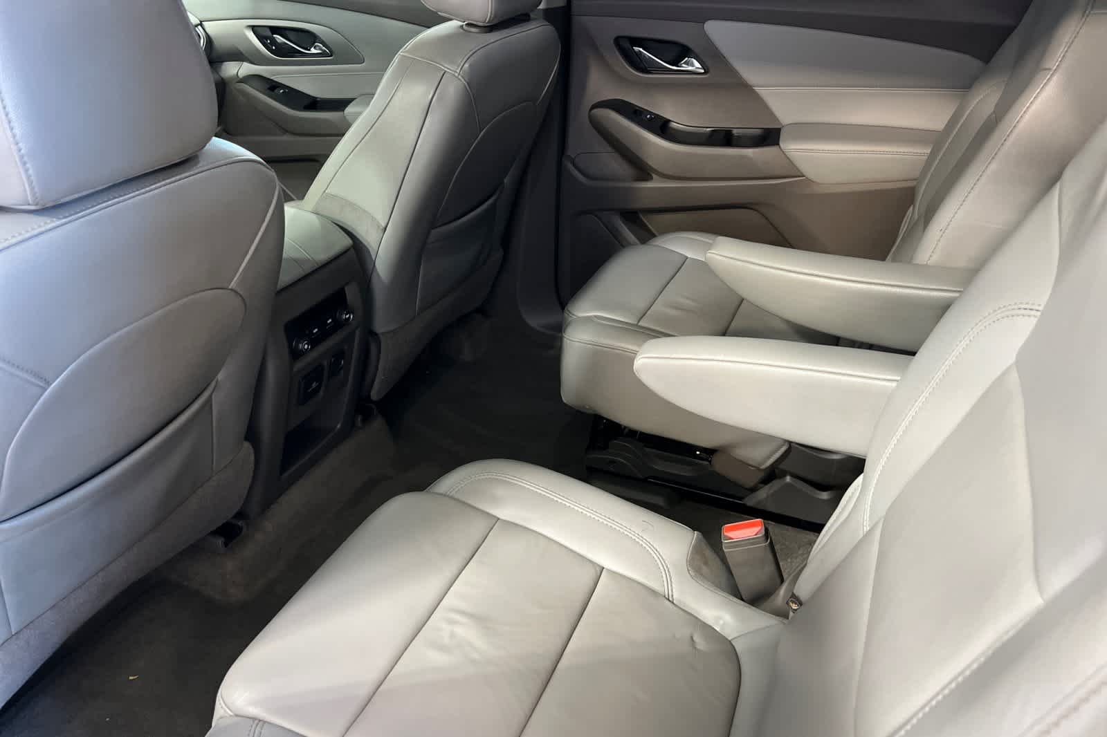 Used 2018 Chevrolet Traverse LT Leather Used 2018 Chevrolet Traverse LT Leather