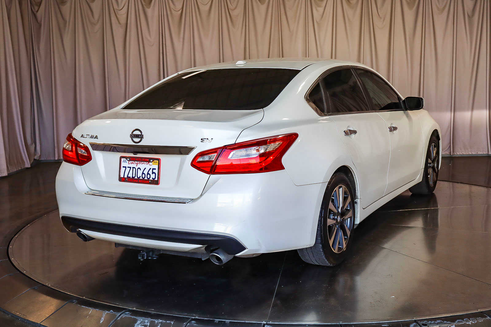 2017 Nissan Altima 2.5 SV 4