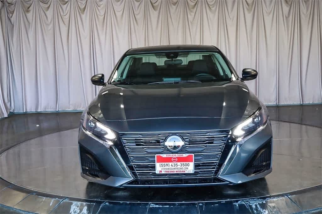 New 2025 Nissan Altima S