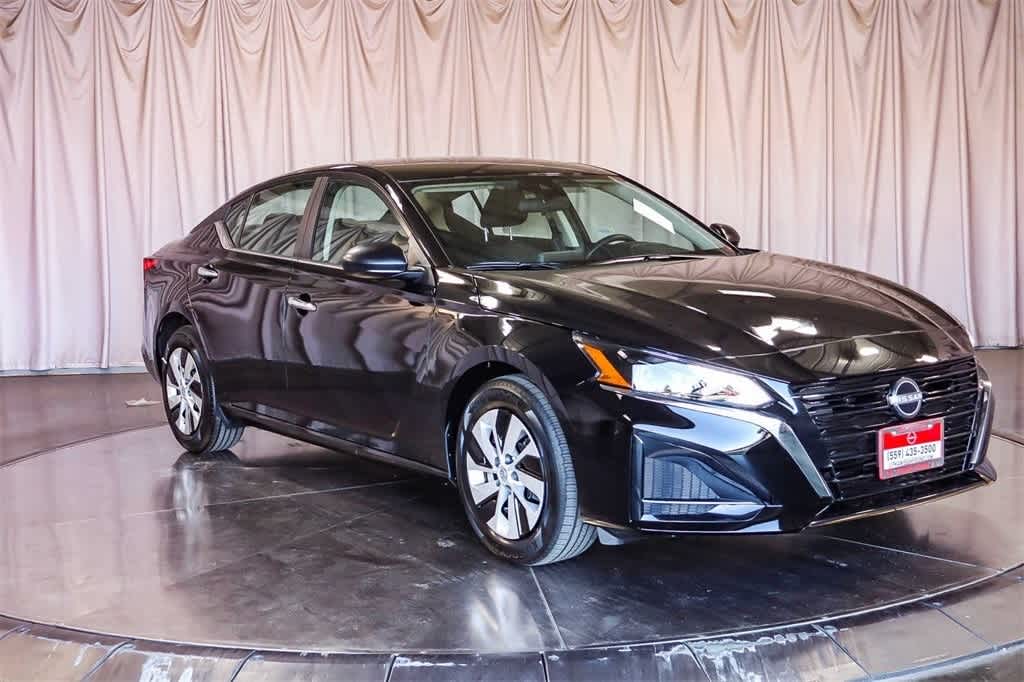 New 2025 Nissan Altima S New 2025 Nissan Altima S