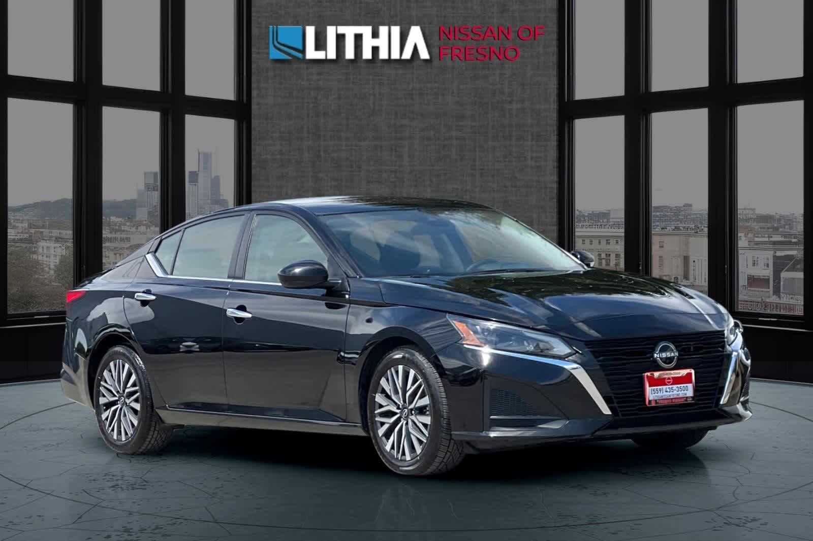 Used 2023 Nissan Altima 2.5 SV