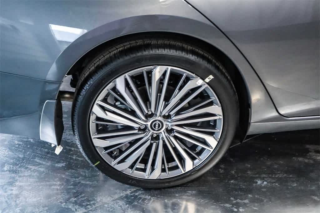 New 2025 Nissan Altima SL New 2025 Nissan Altima SL