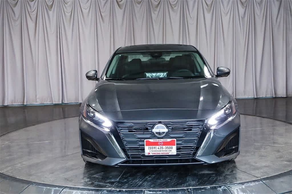 New 2025 Nissan Altima SL New 2025 Nissan Altima SL