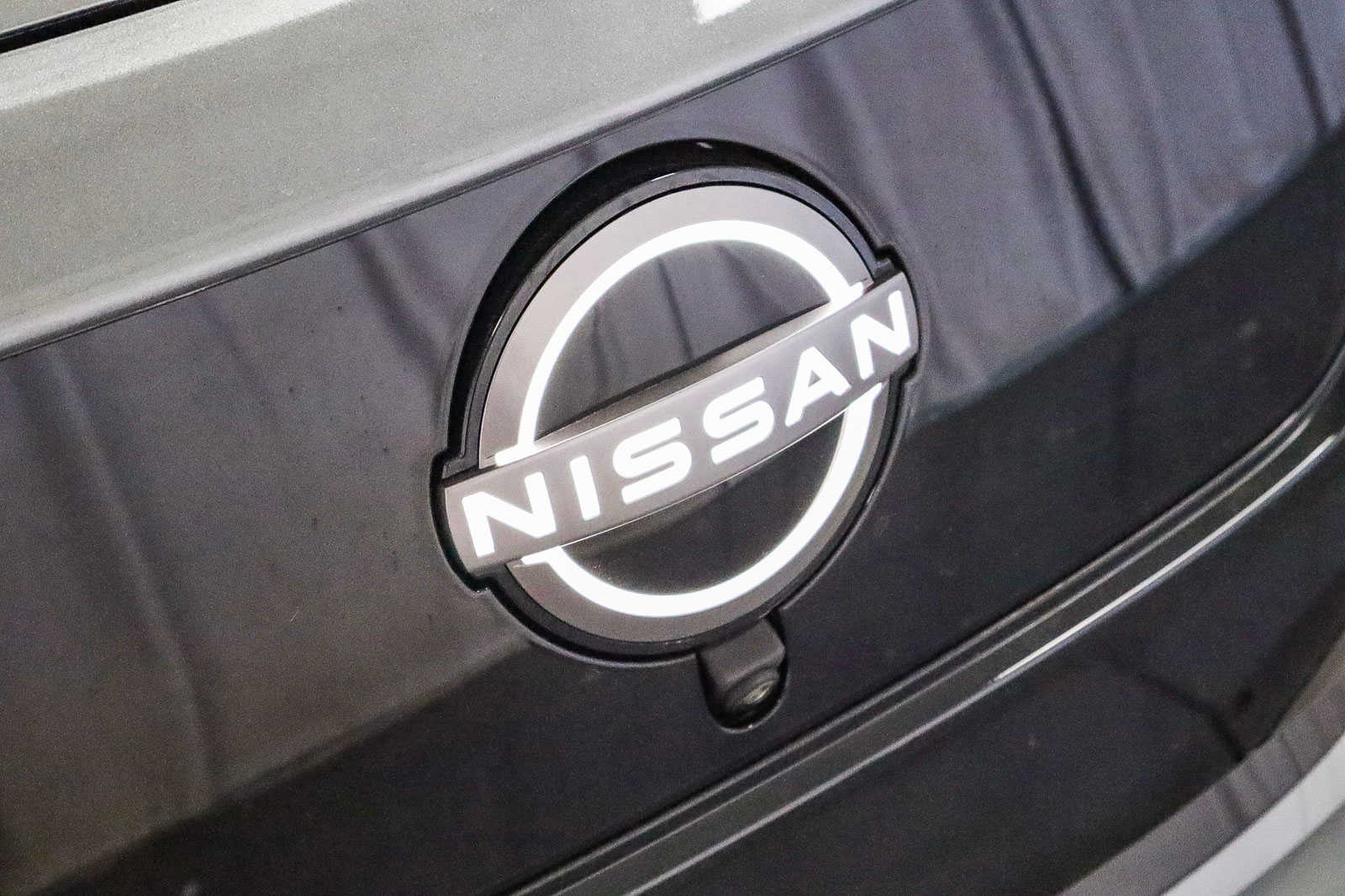 2025 Nissan LEAF SV PLUS 8