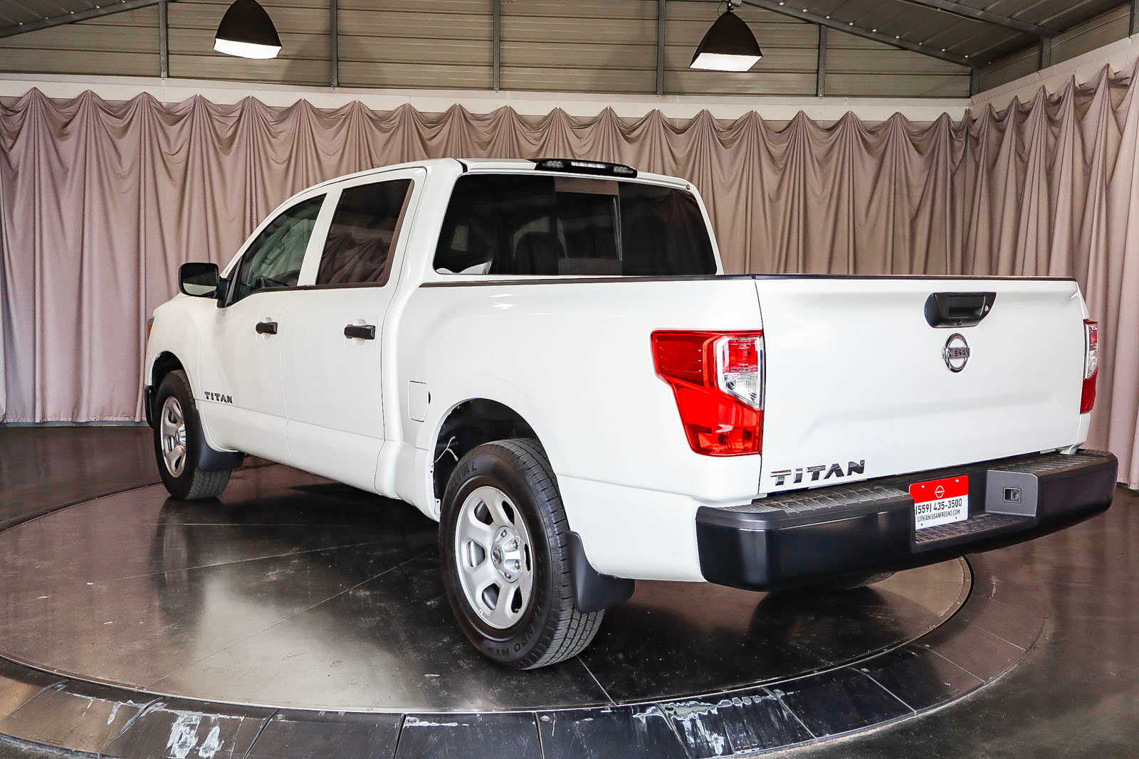 Used 2018 Nissan Titan S with VIN 1N6AA1EK4JN505333 for sale in Fresno, CA