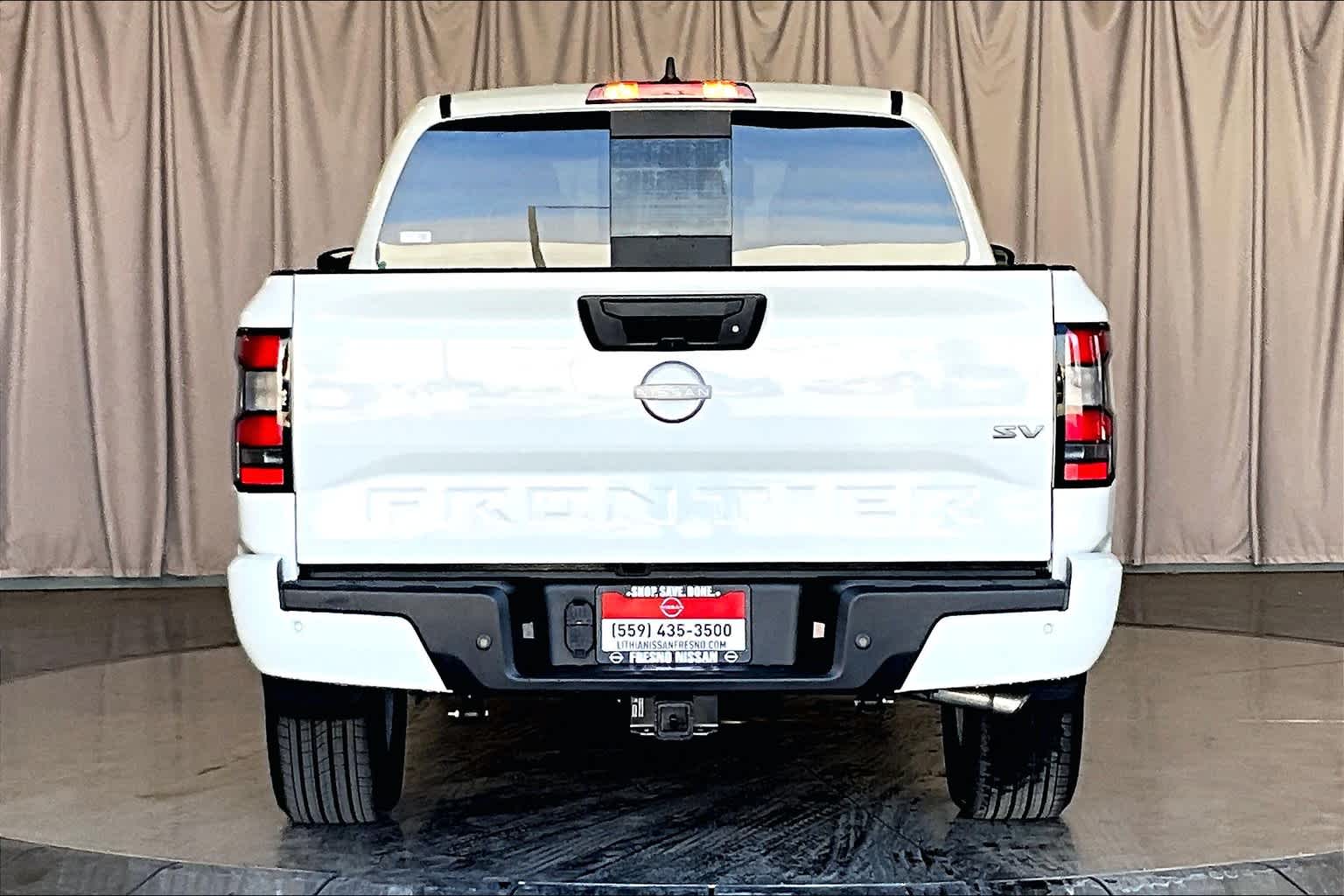 2024 Nissan Frontier SV Crew Cab 4x2 5