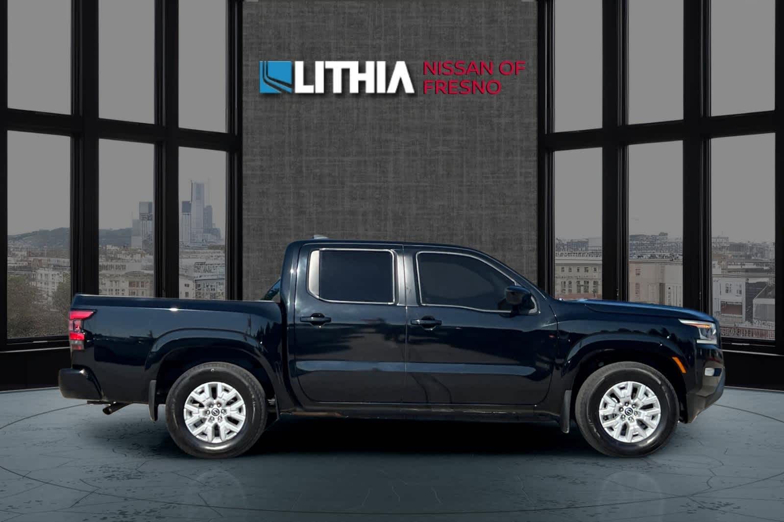 Used 2023 Nissan Frontier SV