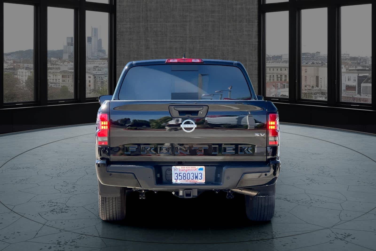 Used 2023 Nissan Frontier SV