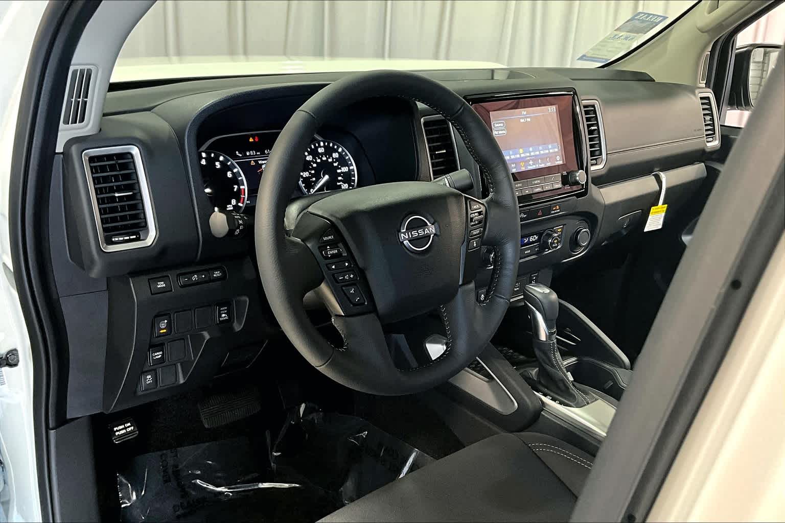 2024 Nissan Frontier SV Crew Cab 4x2 2