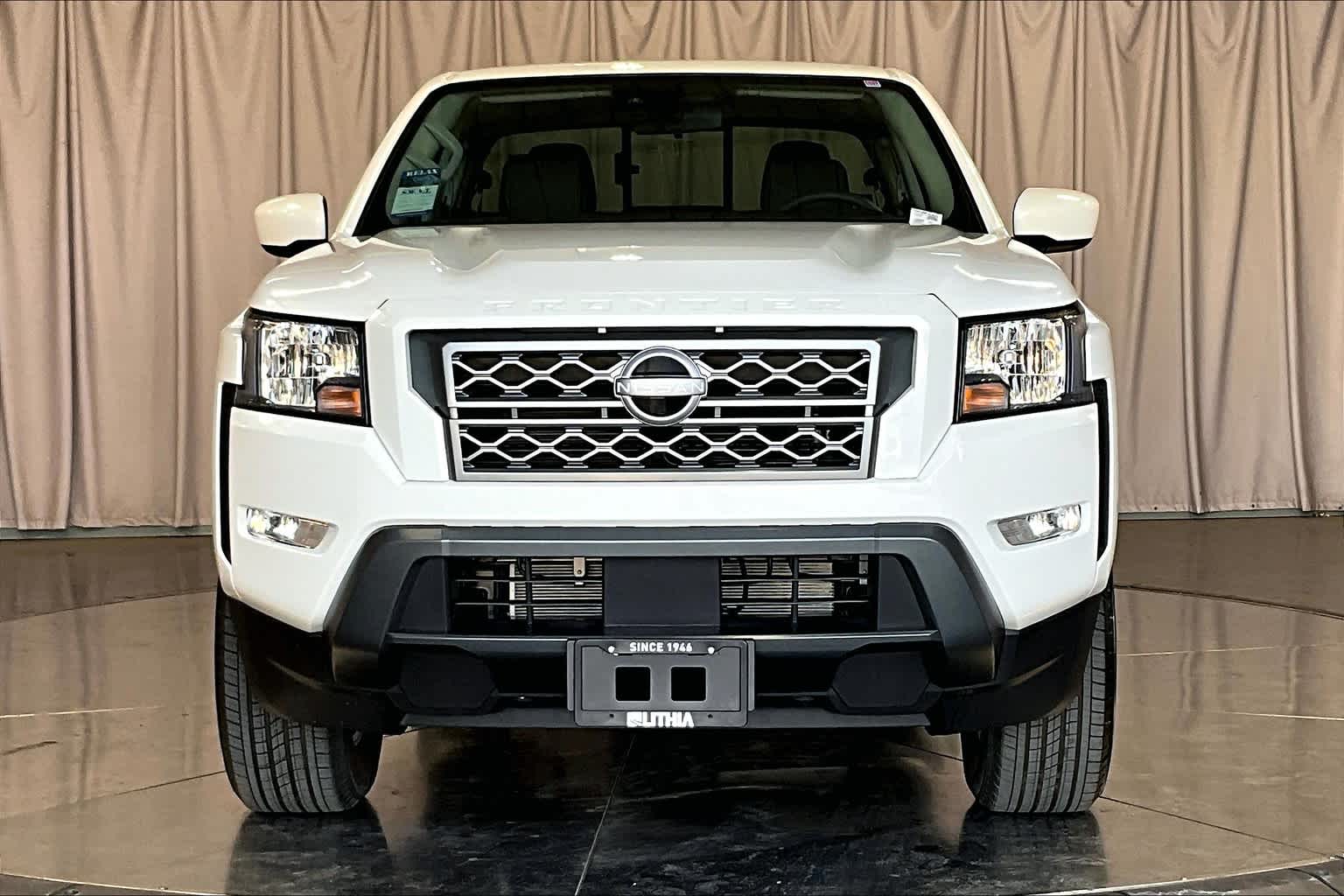 2024 Nissan Frontier SV Crew Cab 4x2 6