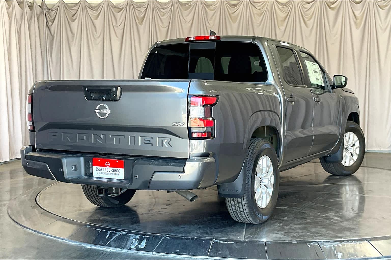 2024 Nissan Frontier SV Crew Cab 4x2 24