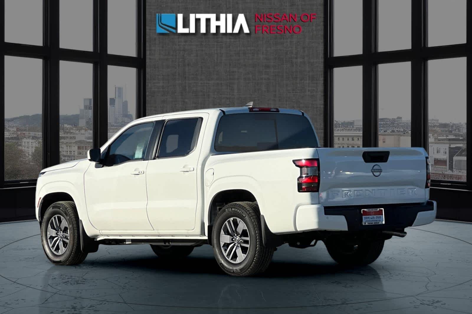 New 2025 Nissan Frontier SV