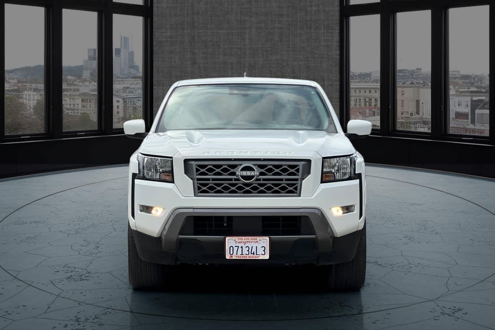 Used 2022 Nissan Frontier SV