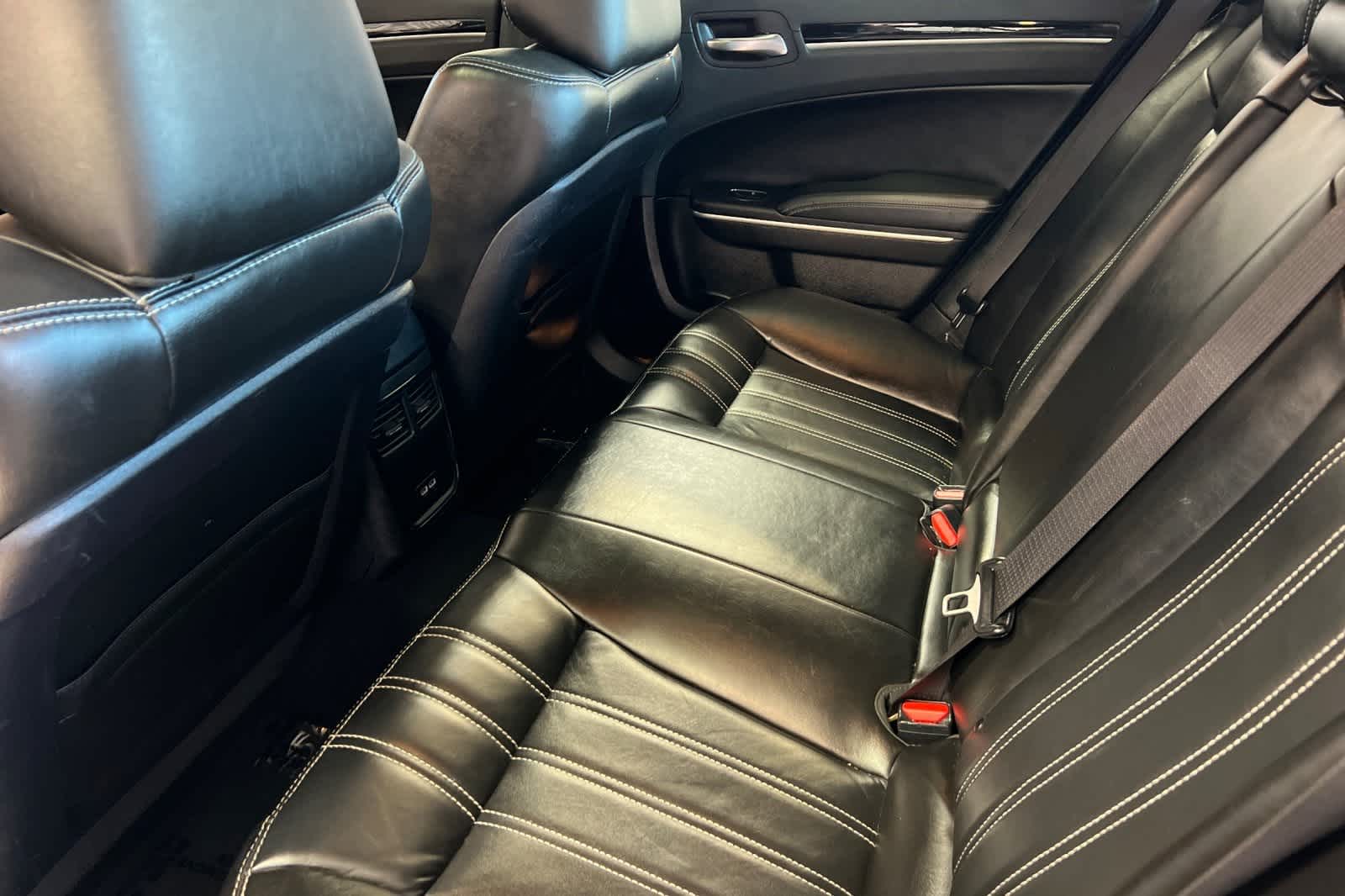 Used 2022 Chrysler 300 300S
