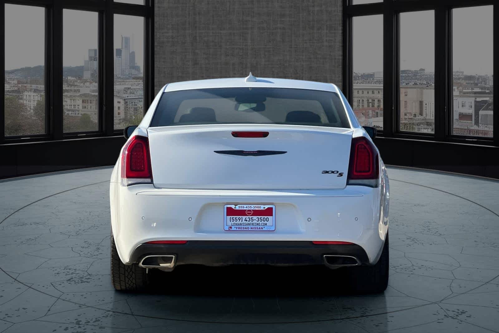 Used 2022 Chrysler 300 300S
