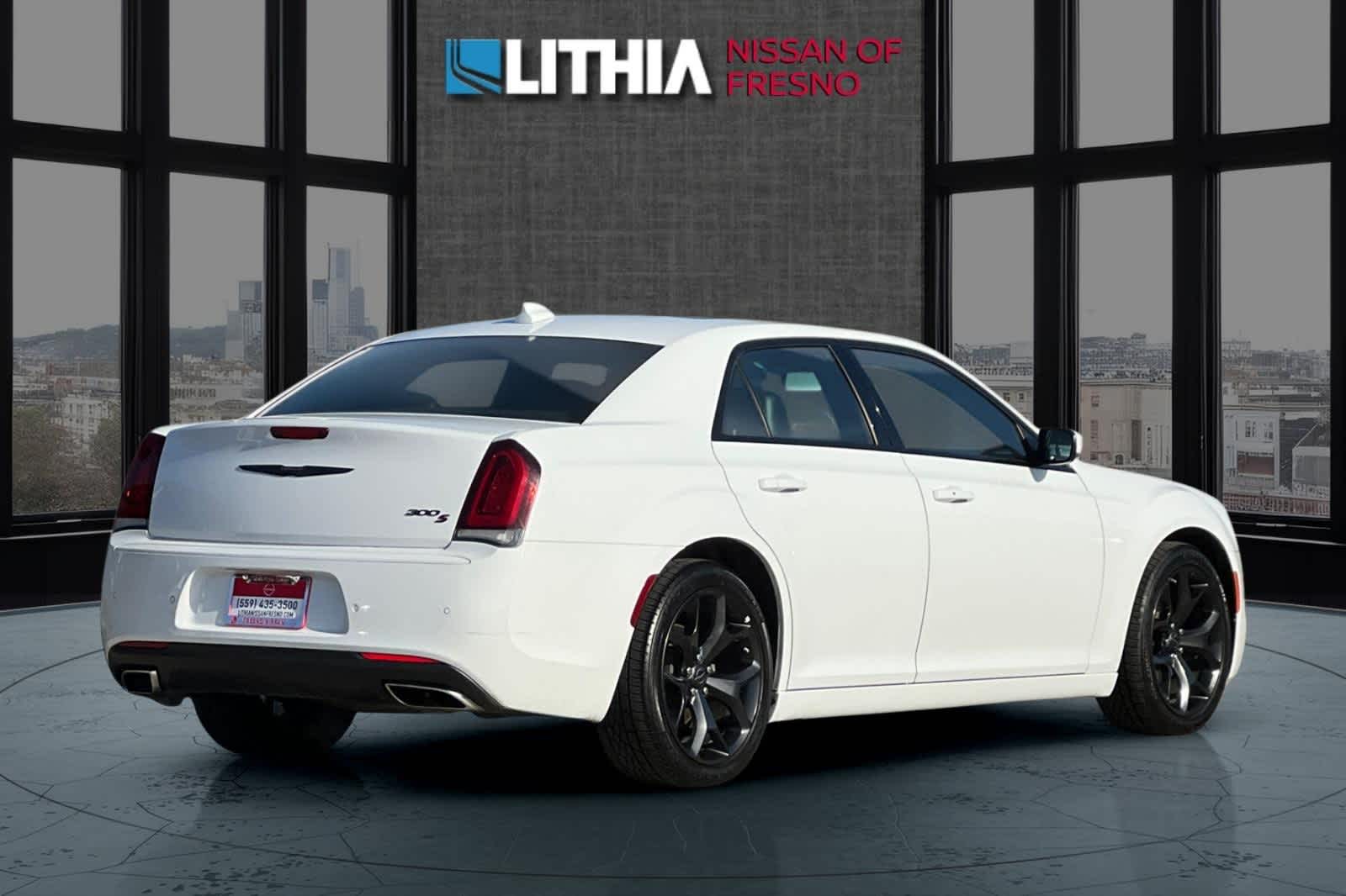 Used 2022 Chrysler 300 300S