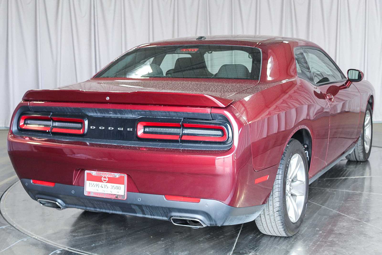 2021 Dodge Challenger SXT 4