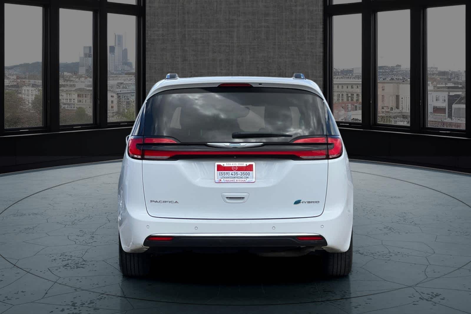 Used 2021 Chrysler Pacifica Hybrid Touring L