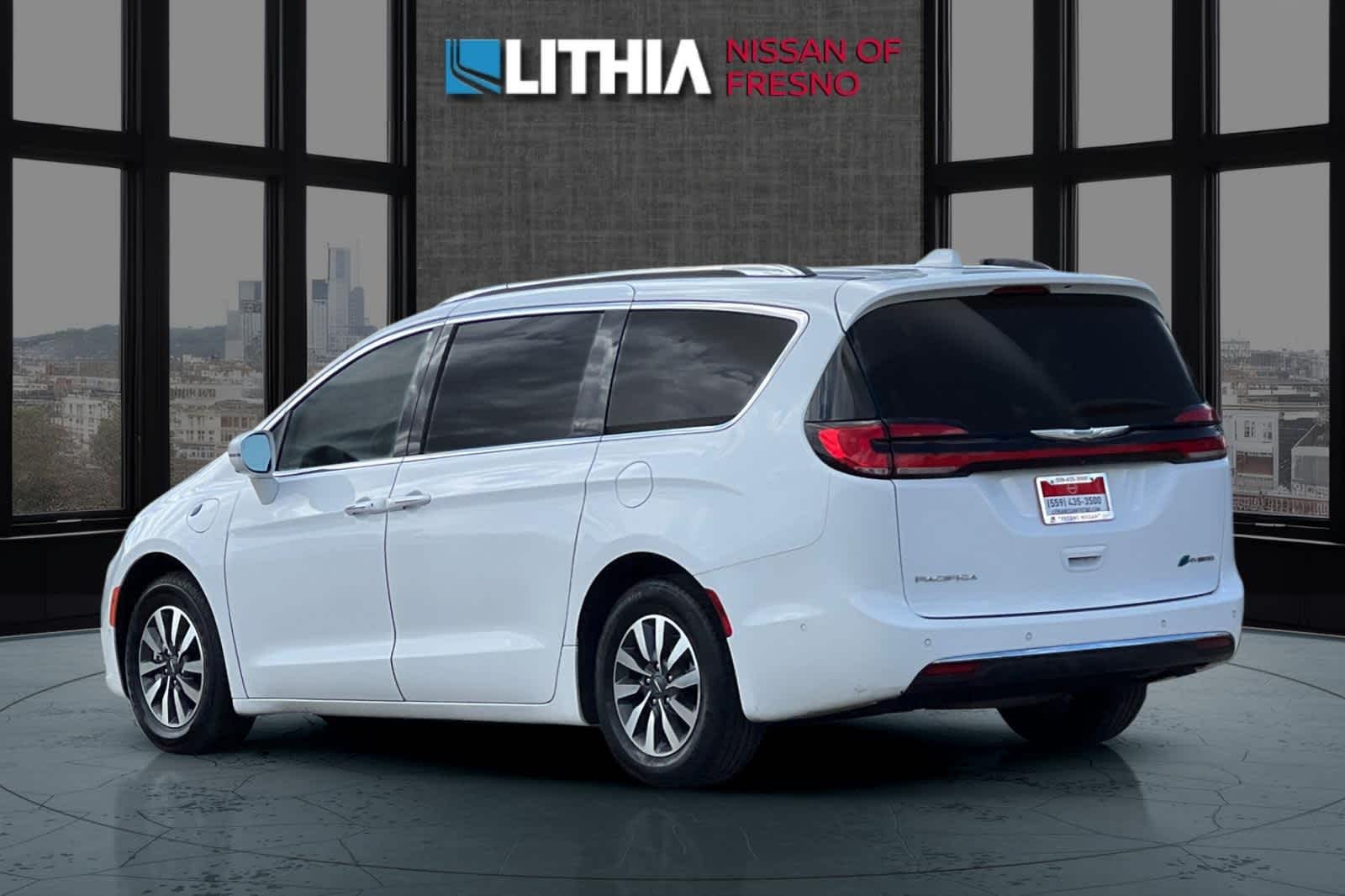 Used 2021 Chrysler Pacifica Hybrid Touring L