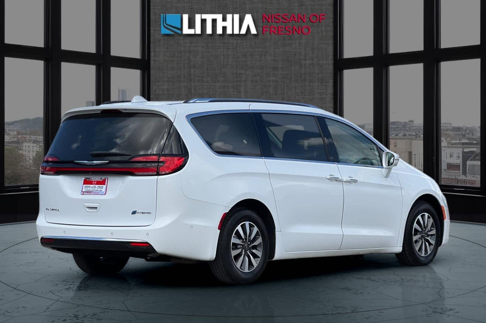 Used 2021 Chrysler Pacifica Hybrid Touring L