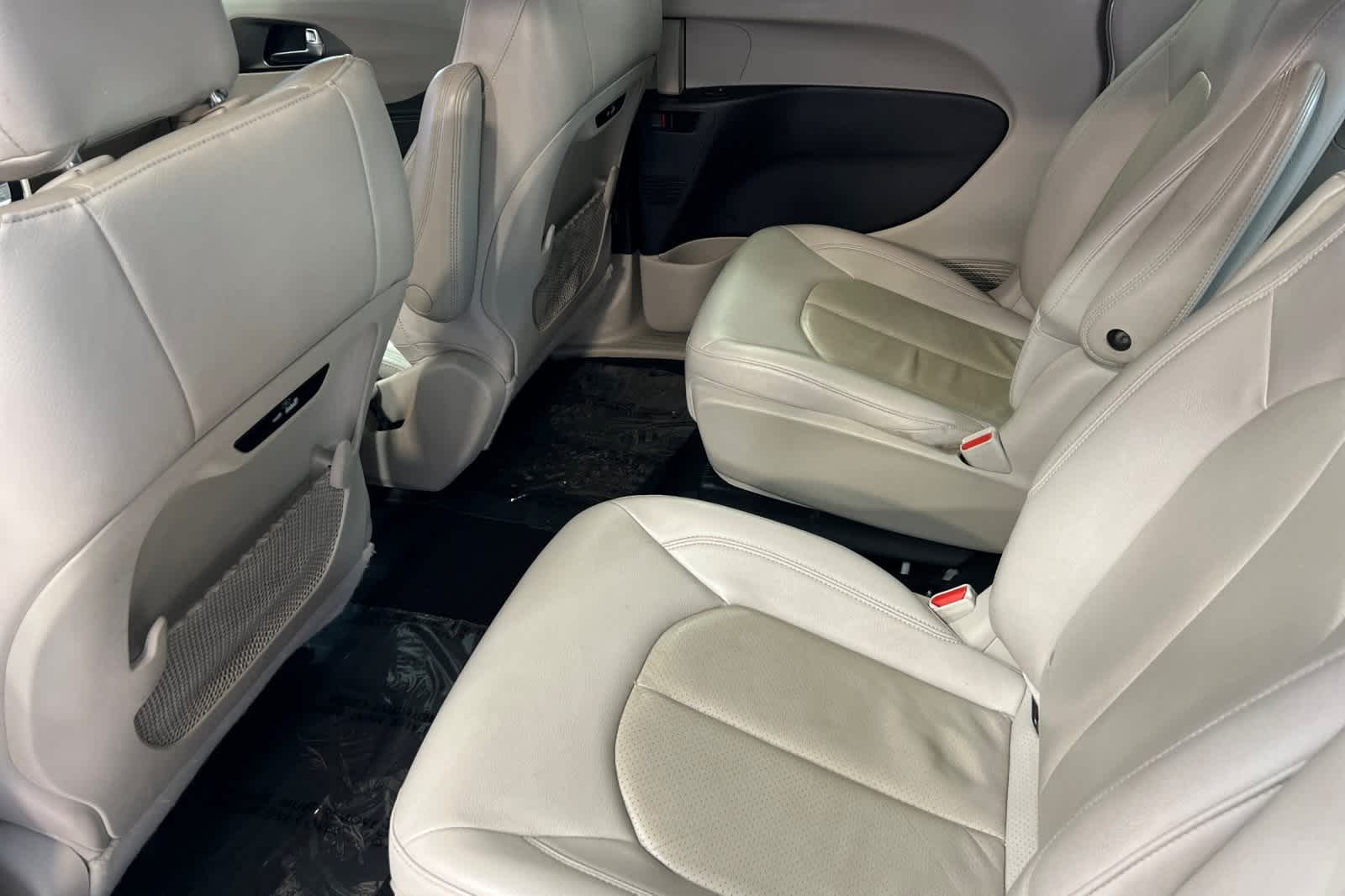 Used 2021 Chrysler Pacifica Hybrid Touring L