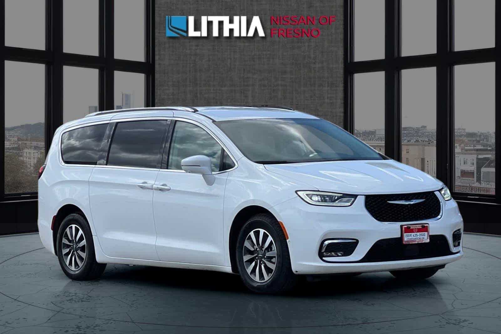 Used 2021 Chrysler Pacifica Hybrid Touring L