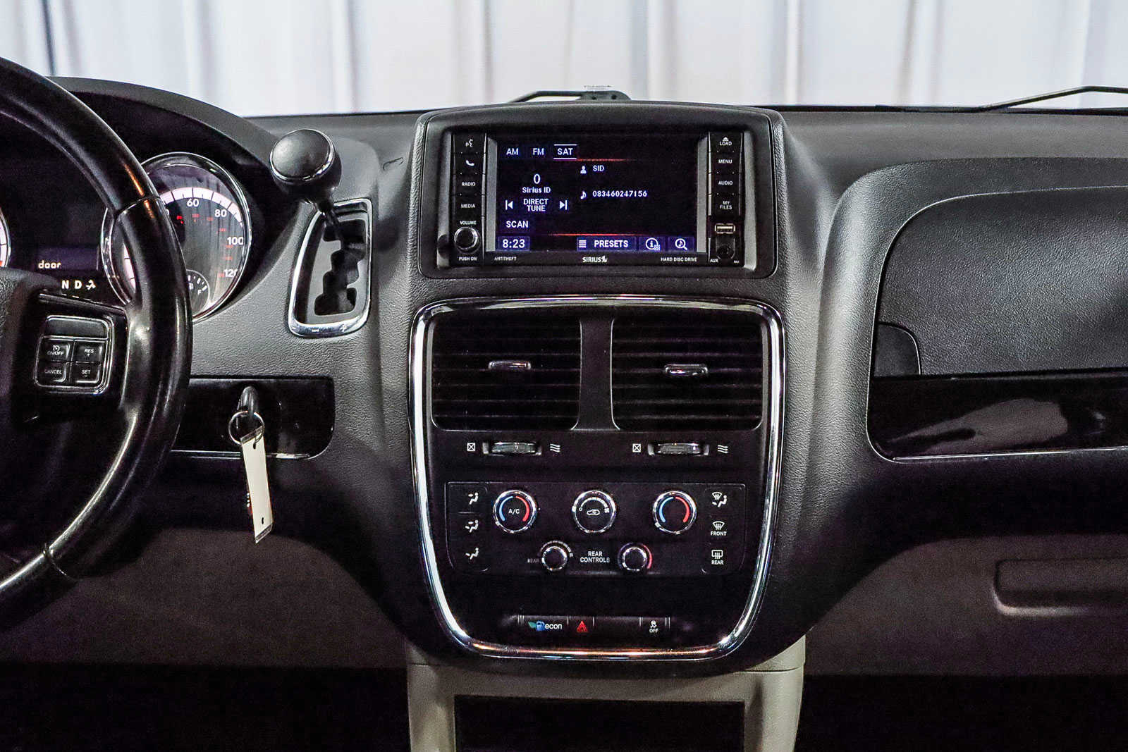 2019 Dodge Grand Caravan SXT 13