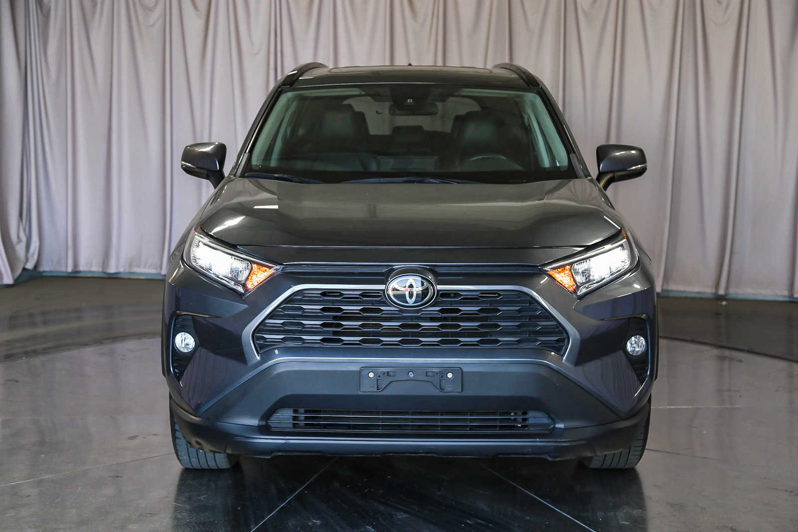 2019 Toyota RAV4 XLE 7