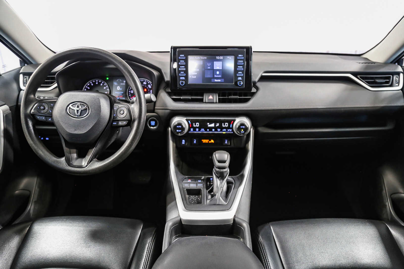 2019 Toyota RAV4 XLE 15