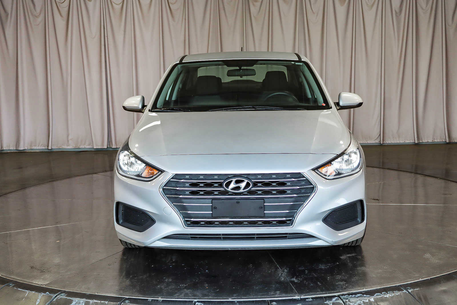 2019 Hyundai Accent SE 6