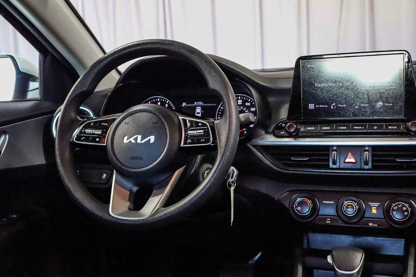 2023 Kia Forte LX 15