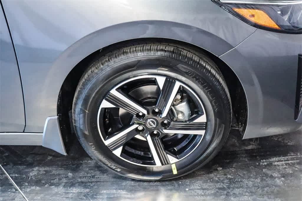 New 2025 Nissan Sentra SV