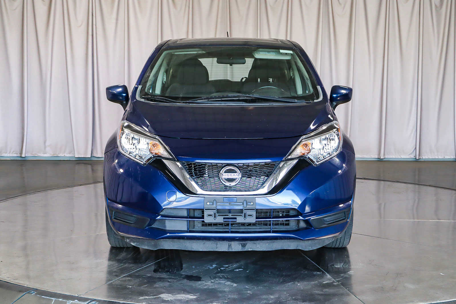 2019 Nissan Versa Note SV 6