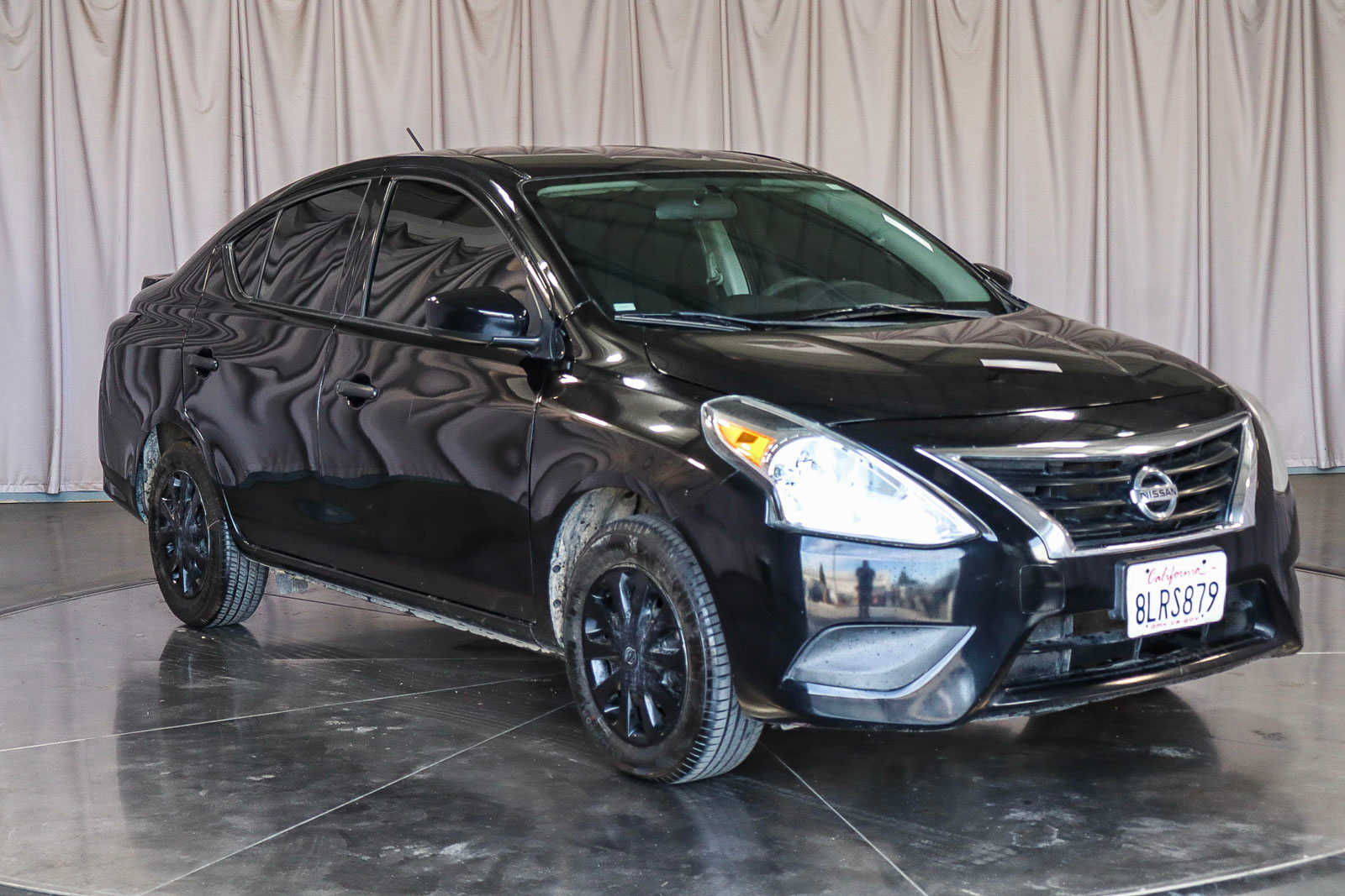 2017 Nissan Versa S Plus 5