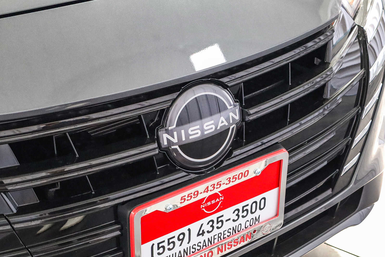 2024 Nissan Versa S 8