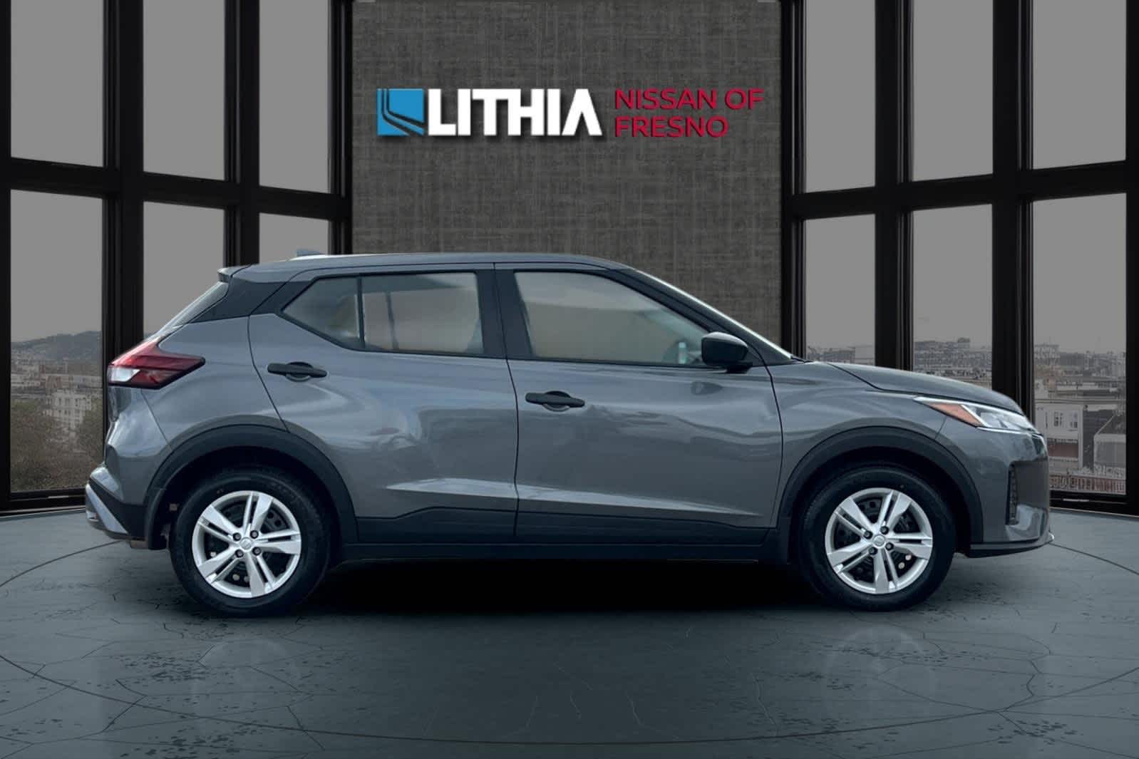 New 2025 Nissan Kicks Play S New 2025 Nissan Kicks Play S