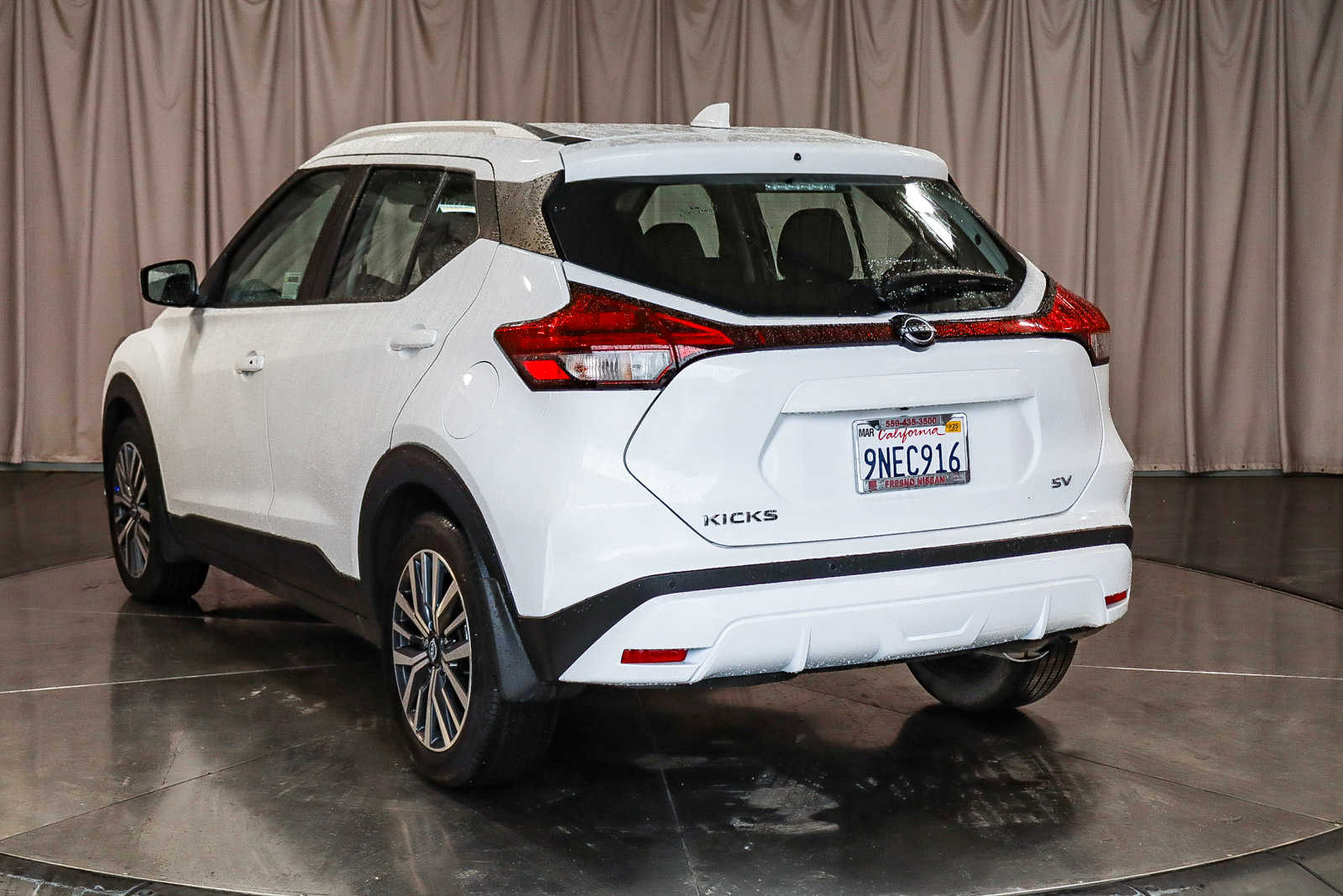 Used 2024 Nissan Kicks SV with VIN 3N1CP5CV2RL493180 for sale in Fresno, CA