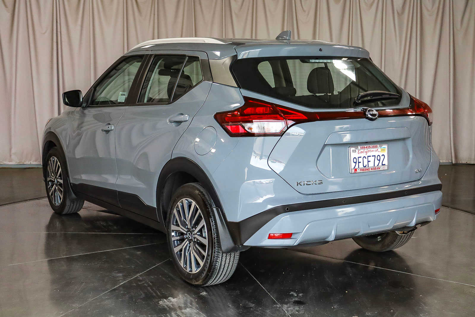 2023 Nissan Kicks SV 2