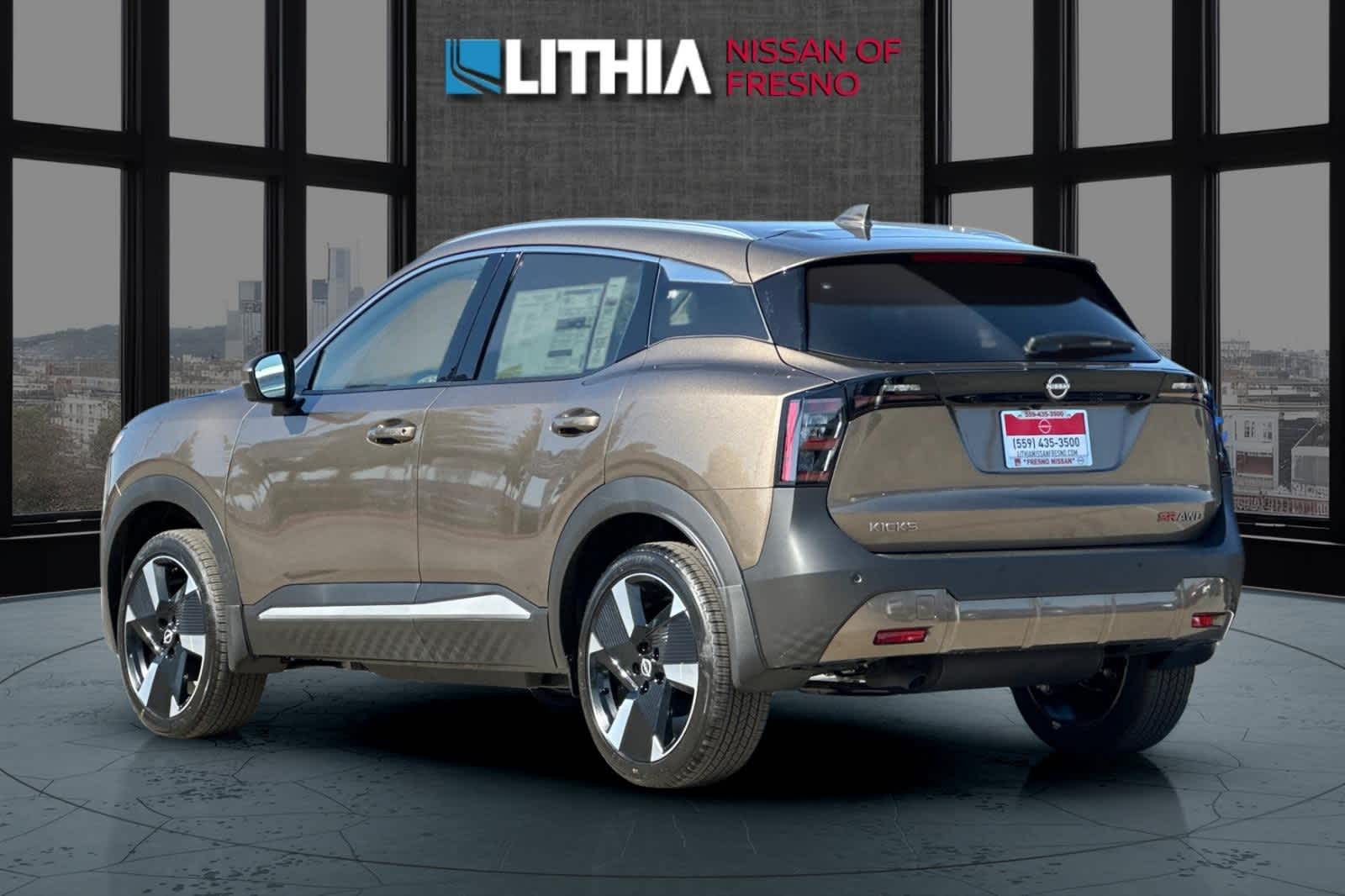 New 2025 Nissan Kicks SR