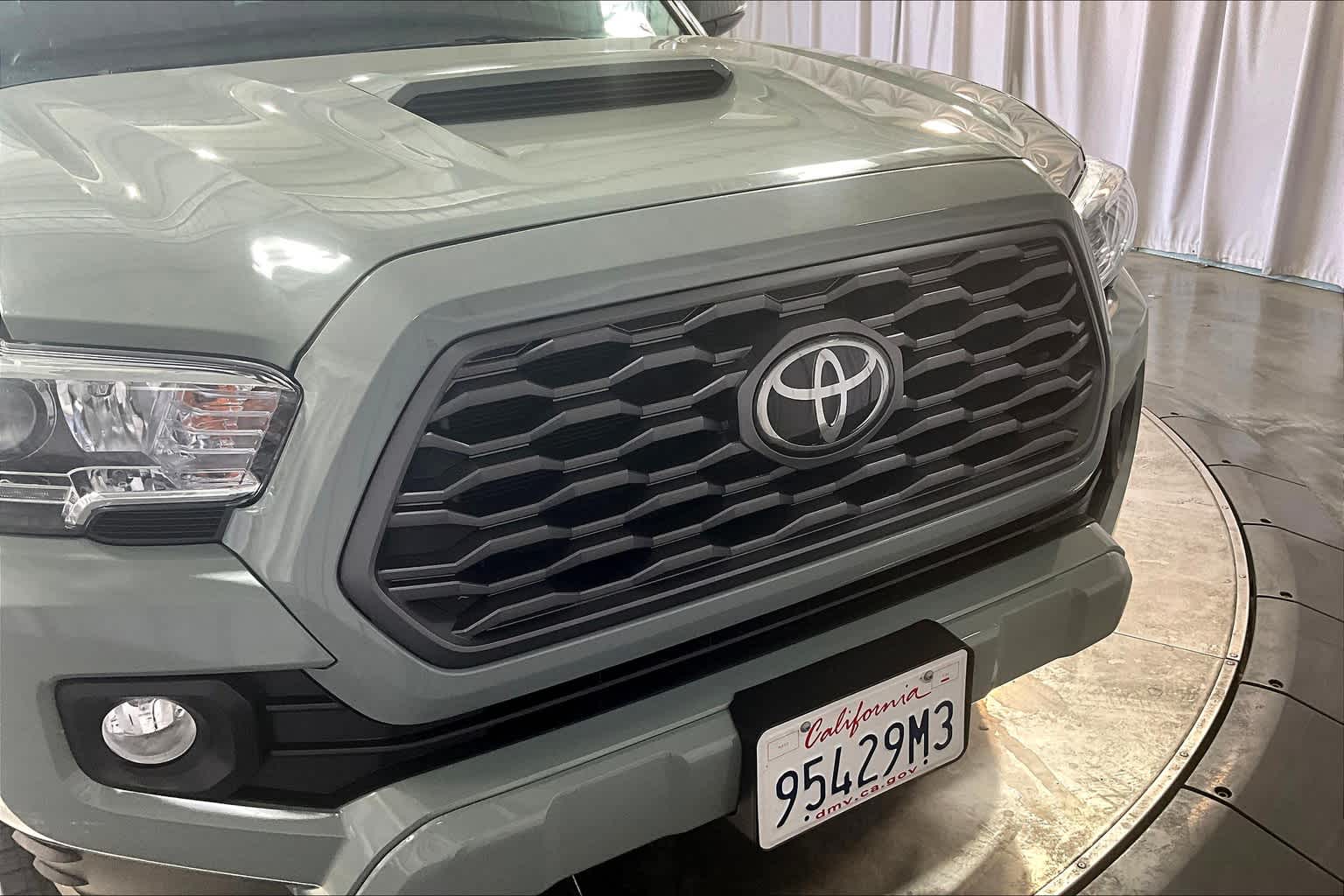 2022 Toyota Tacoma TRD Sport Double Cab 6 Bed V6 AT 33