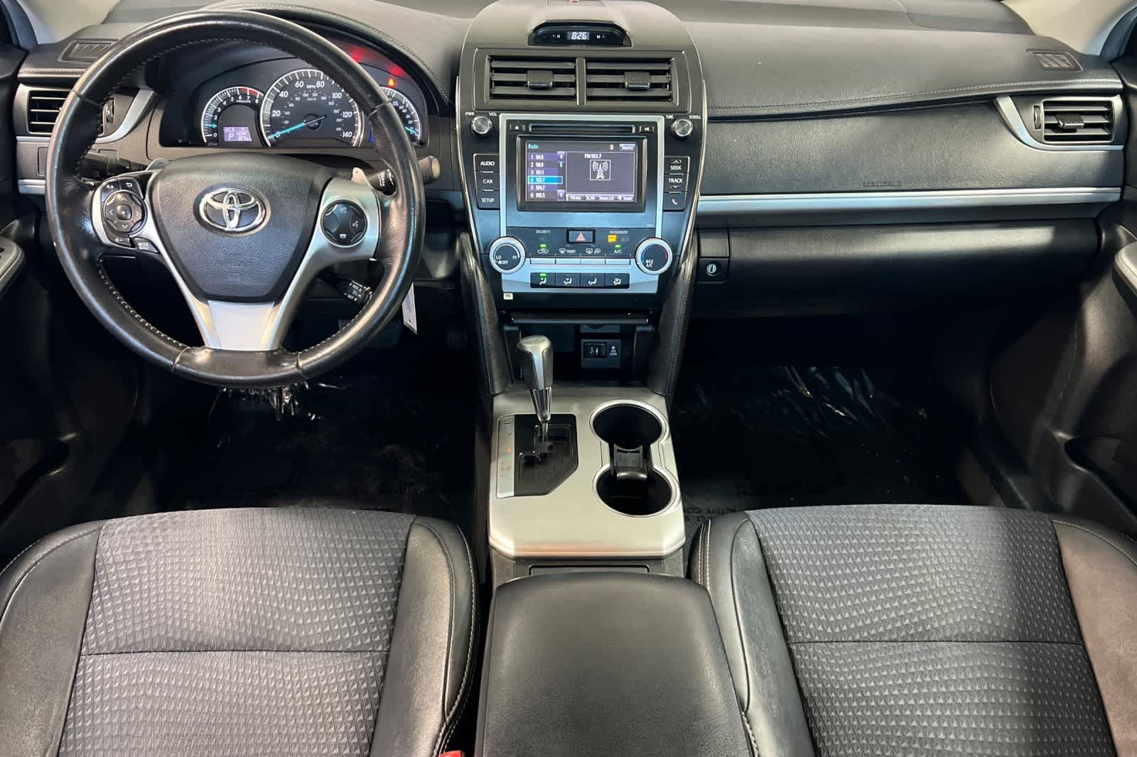 Used 2014 Toyota Camry SE Used 2014 Toyota Camry SE