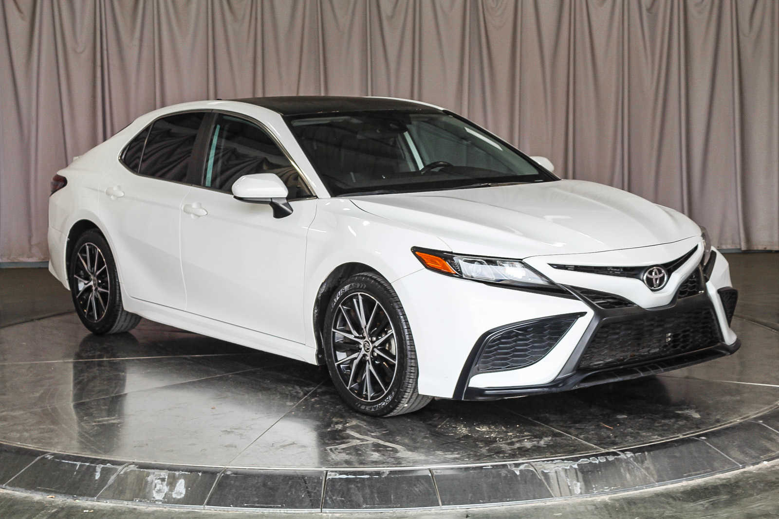 2021 Toyota Camry SE 5