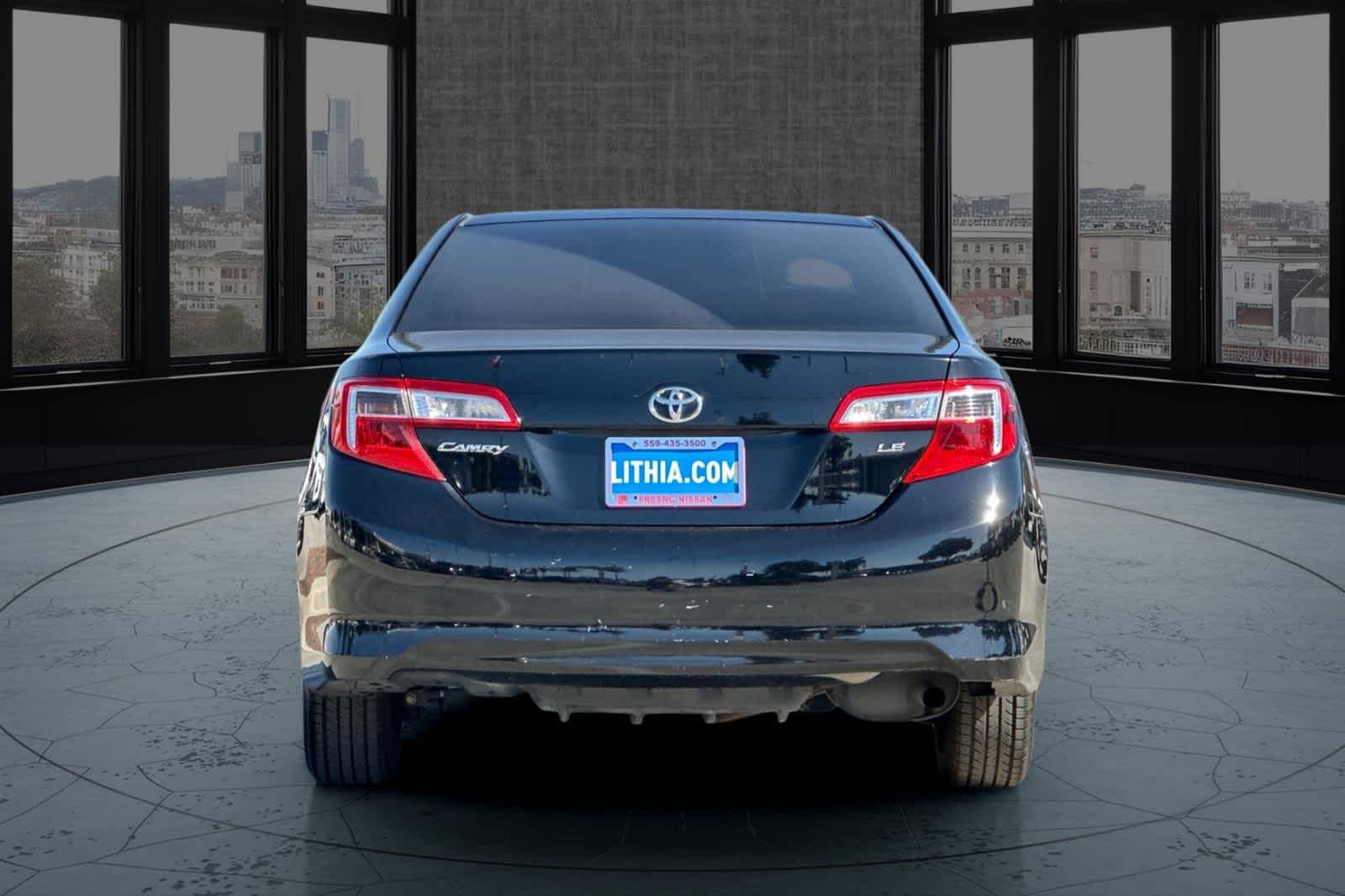 Used 2012 Toyota Camry LE Used 2012 Toyota Camry LE