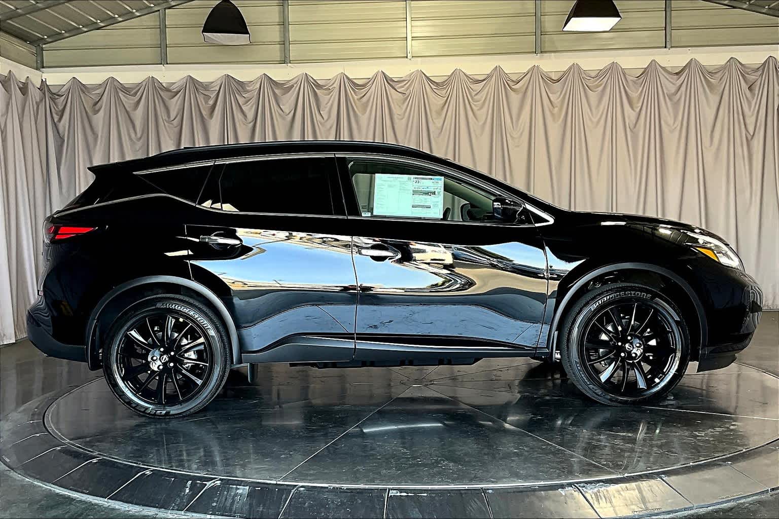 2024 Nissan Murano SV 23