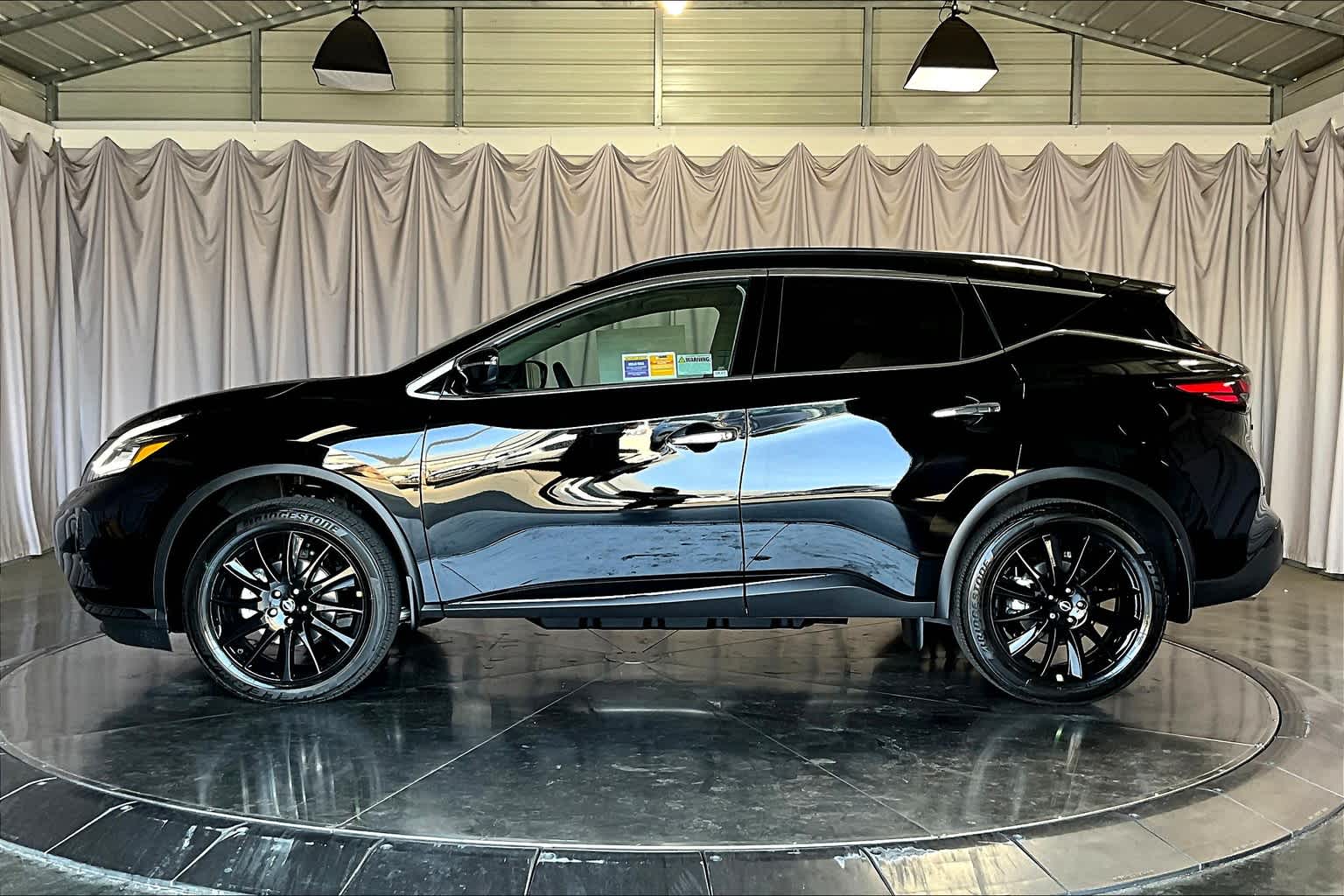 2024 Nissan Murano SV 3