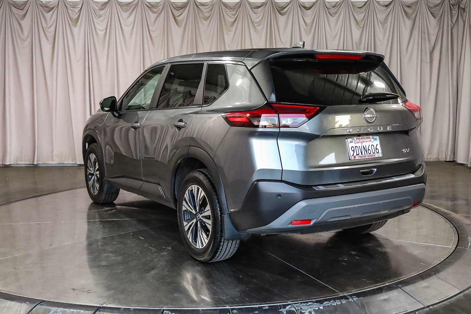 2023 Nissan Rogue SV 2