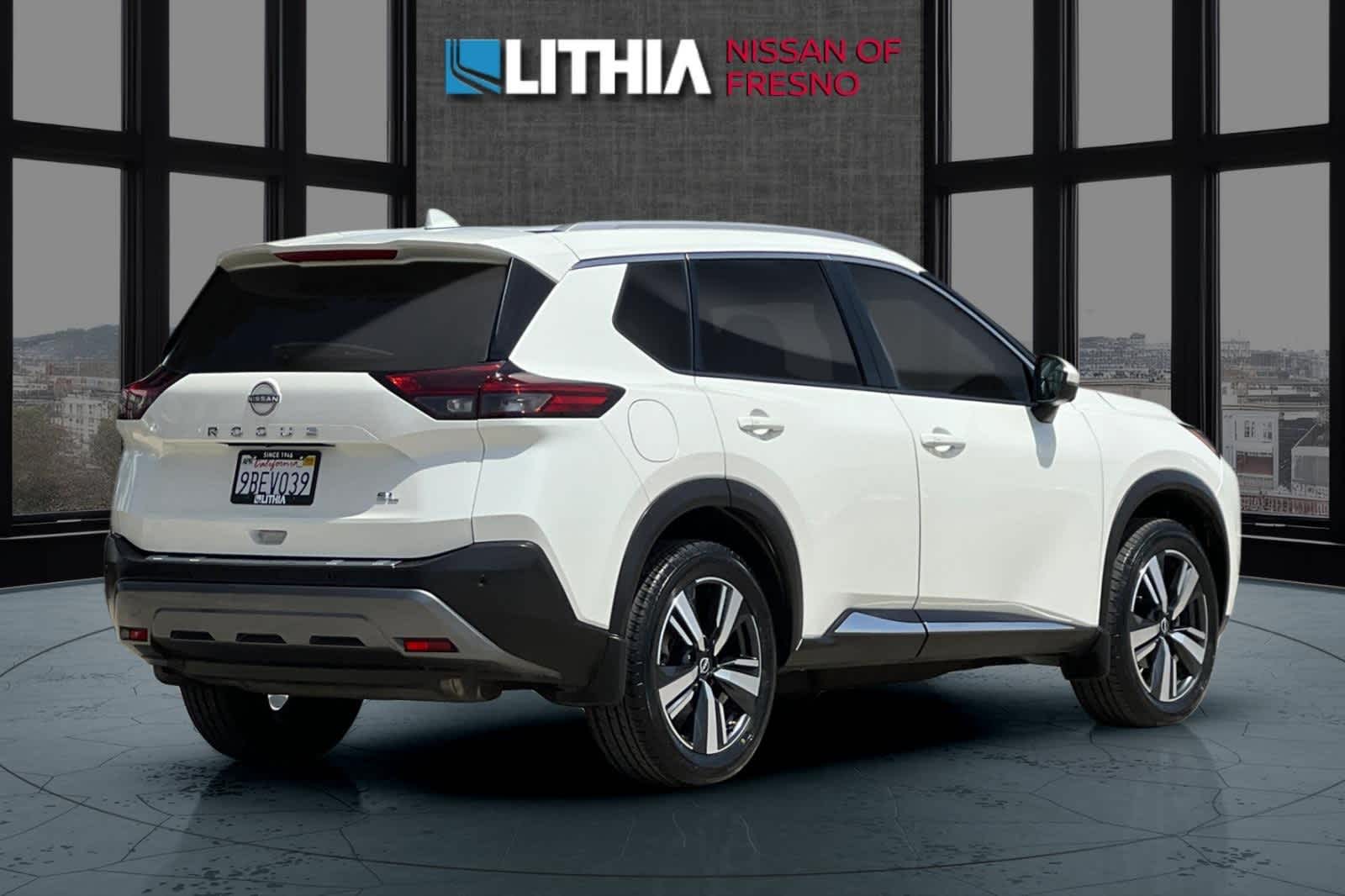 Used 2022 Nissan Rogue SL Used 2022 Nissan Rogue SL