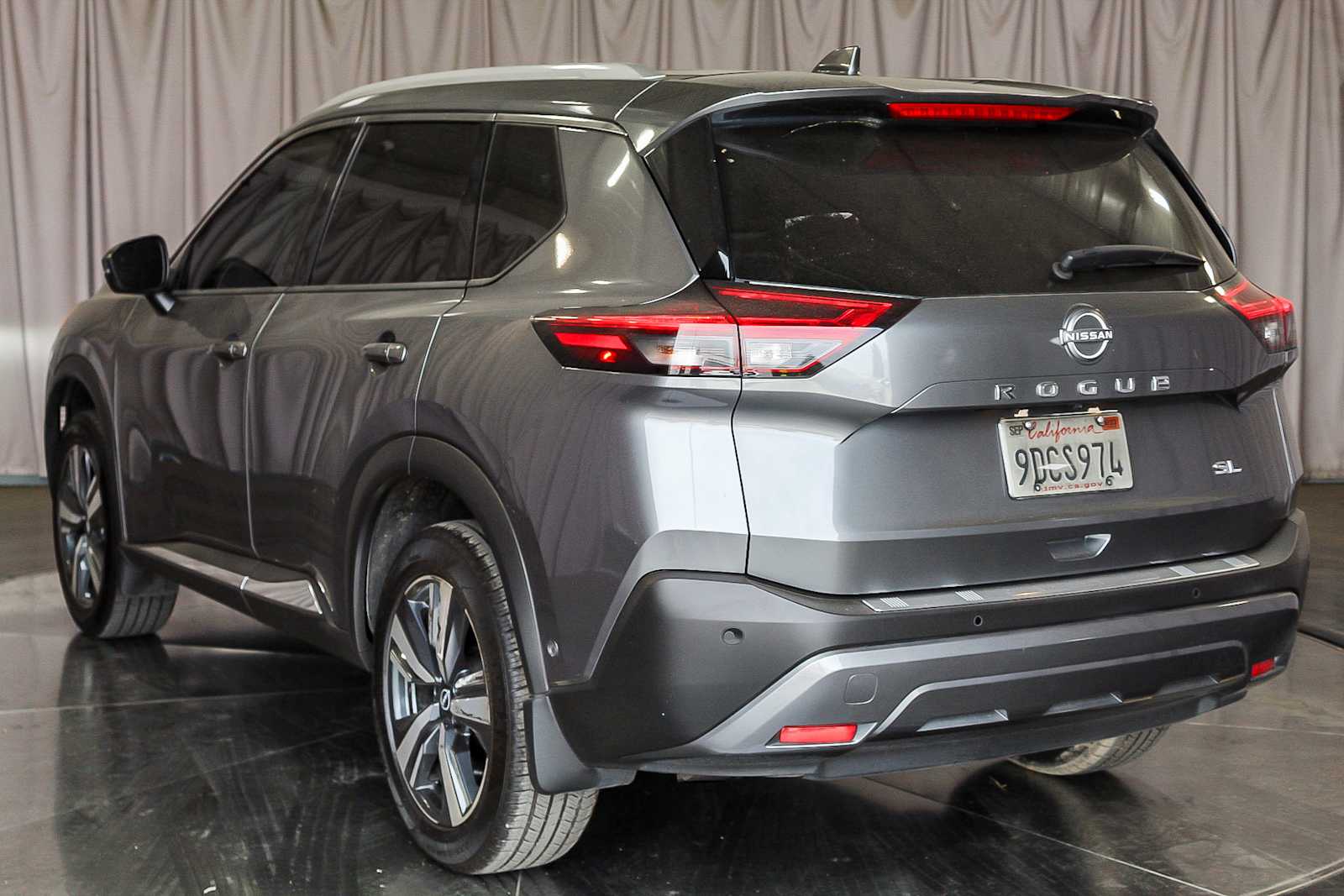 2022 Nissan Rogue SL 2